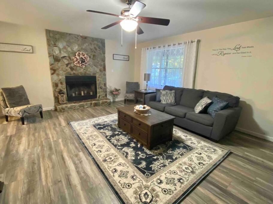 Donna'S Charm: 3 Br/King-Suite/Pools/Golf Daphne Exteriér fotografie